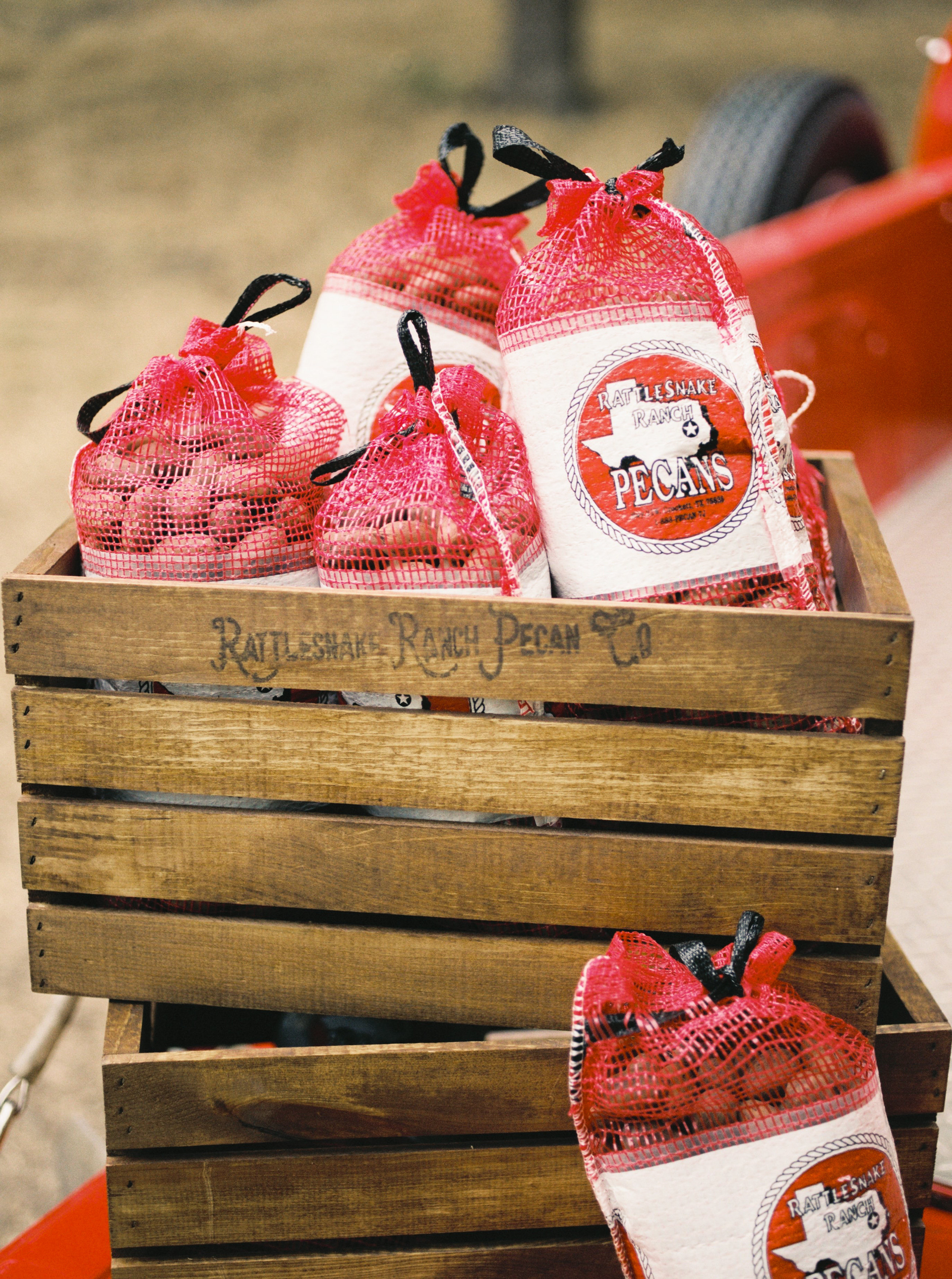 Fresh & Natural Pecan Products
